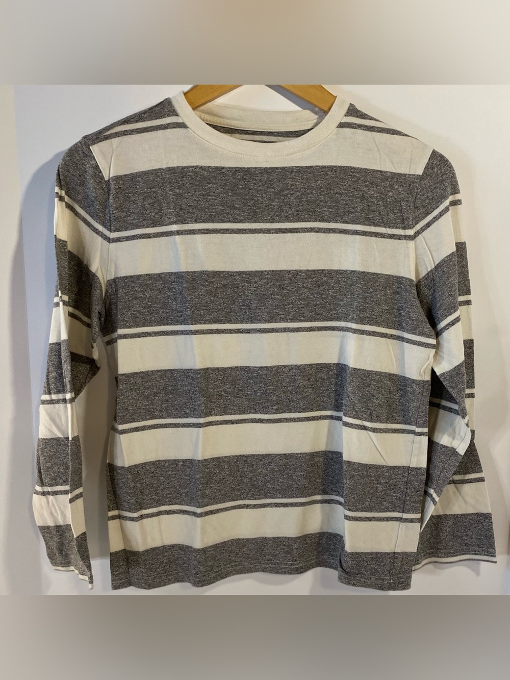 Boys Long Sleeve Crewneck Striped Shirt - Gray & White